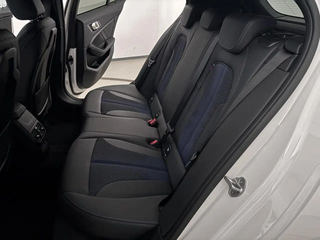 BMW 118 118d M-Sport Sedan