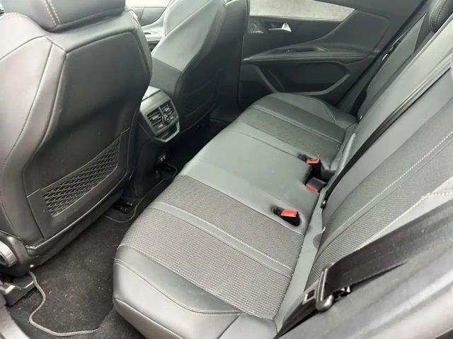 Peugeot 3008 EAT8 GT-Line PureTech