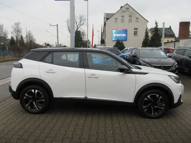 Peugeot E-2008 Active Pack