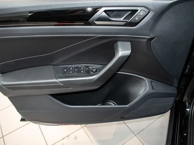 Volkswagen T-Roc 1.5 TSI DSG Style