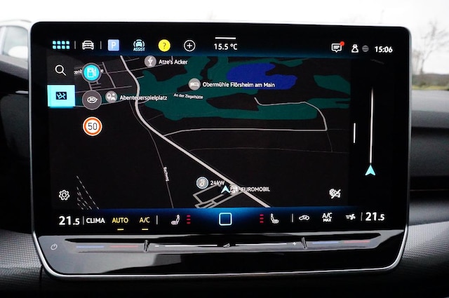 Volkswagen Golf 1.5 eTSI DSG Variant