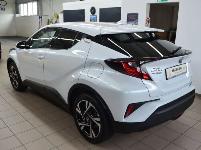 Toyota C-HR Hybride Team D