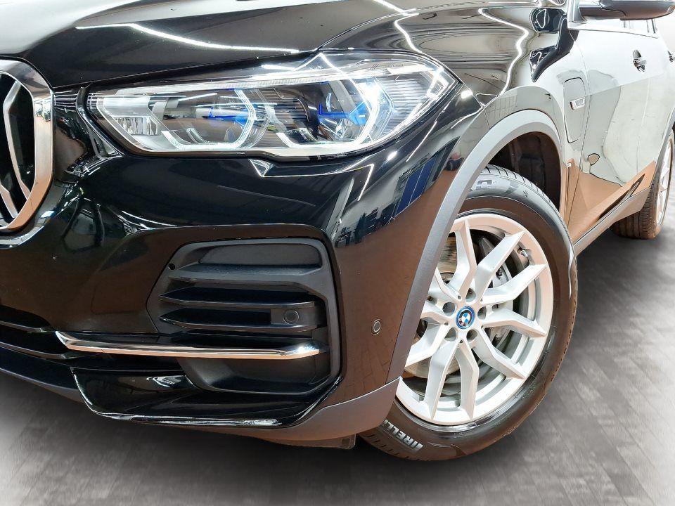 BMW X5 xDrive45e