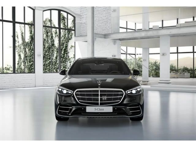 Mercedes-Benz S 580 4MATIC AMG Line Sedan