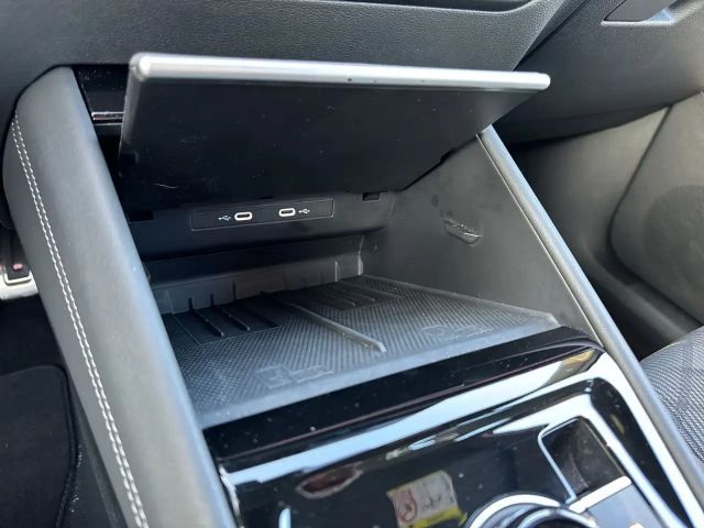 Volkswagen Tiguan 2.0 TDI R-Line