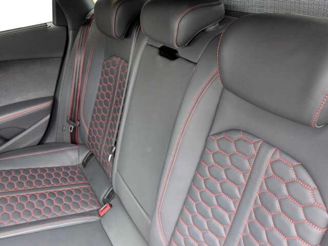 Audi RS4 Avant Quattro