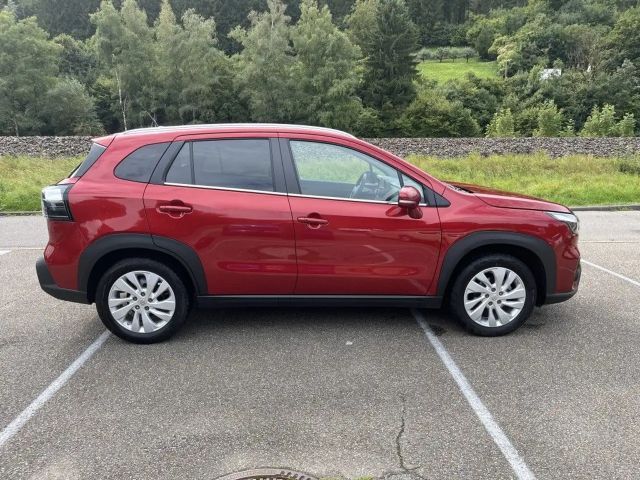 Suzuki S-Cross Hybrid