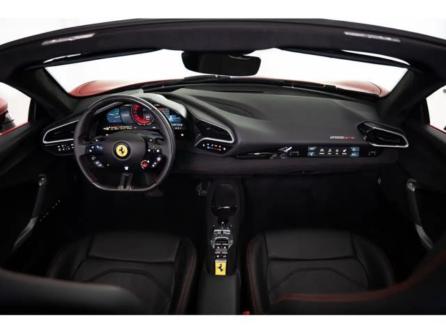 Ferrari 296 GTS >ROSSO FERRARI F175 OPACO*Lift*LEDs<