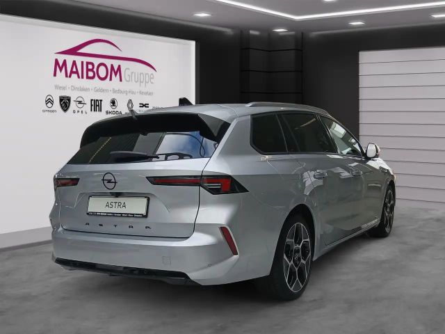 Opel Astra Sports Tourer Ultimate