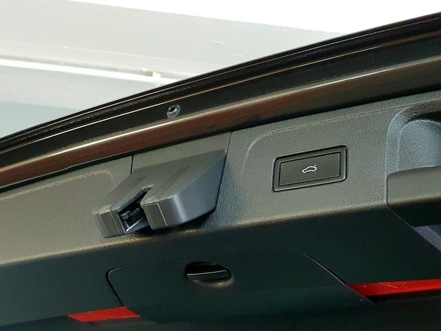 Volkswagen Passat 2.0 TDI Business DSG Variant