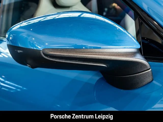 Porsche Taycan 4S Cross Turismo