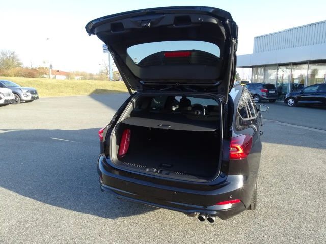 Ford Focus ST Line Wagon