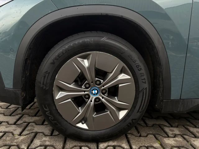 BMW iX1 xDrive