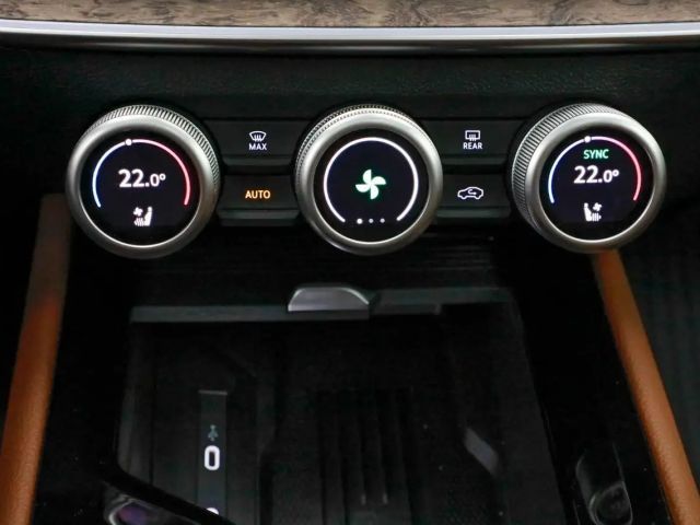 Skoda Superb 2.0 TDI Combi