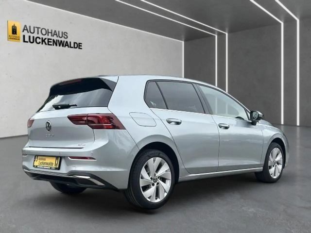 Volkswagen Golf 1.5 eTSI DSG Golf VIII Style