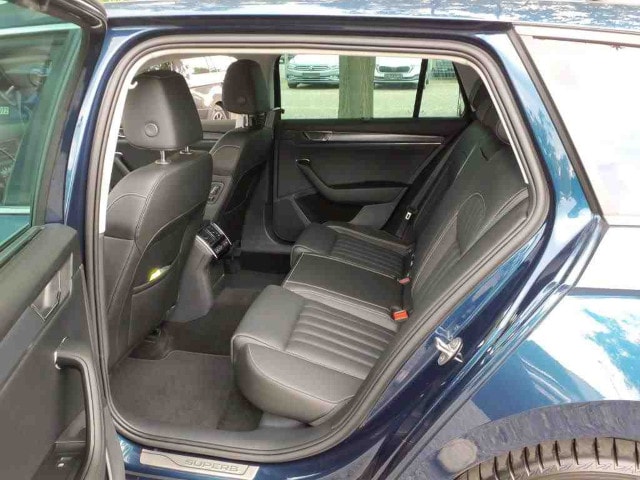 Skoda Superb 2.0 TDI Combi