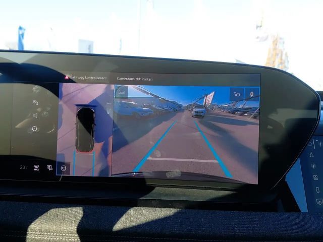 Audi Q6 e-tron Quattro