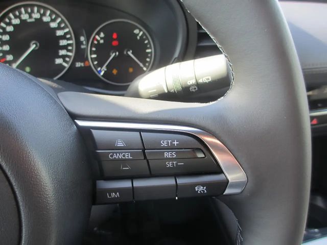 Mazda 3 Mazda3 /SP/G140 /Centre-Line