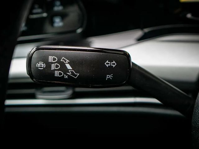 Volkswagen Golf DSG Life