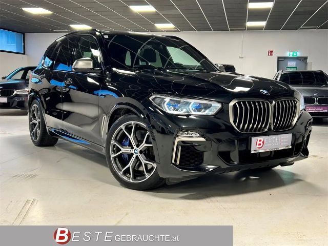 BMW X5 M50i