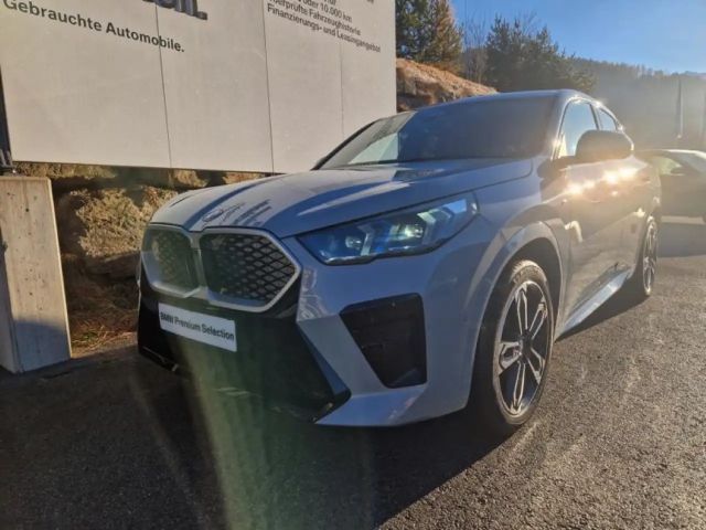 BMW iX2 xDrive30
