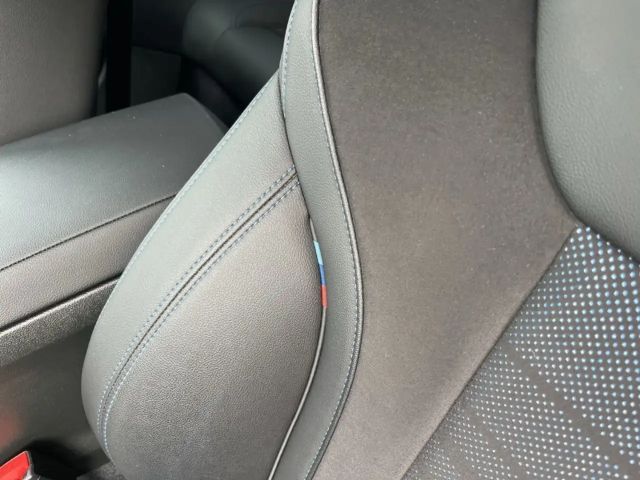 BMW 218 218i Coupé M-Sport