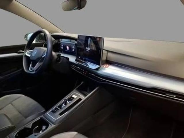 Volkswagen Golf 1.5 eTSI Golf VIII