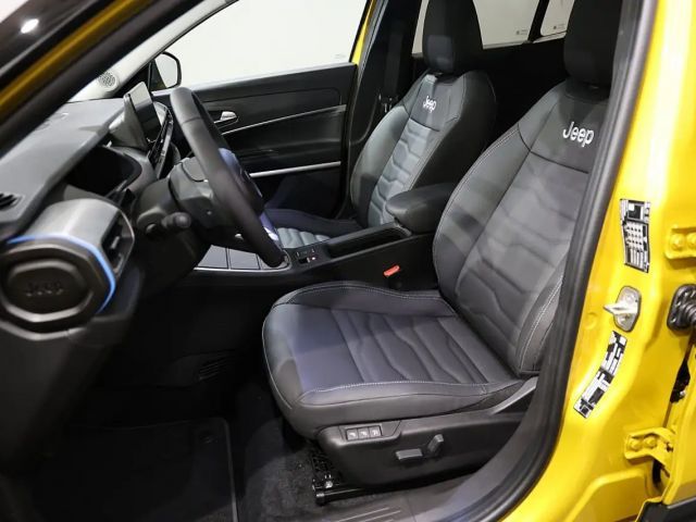 Jeep Avenger Full-Electric Summit