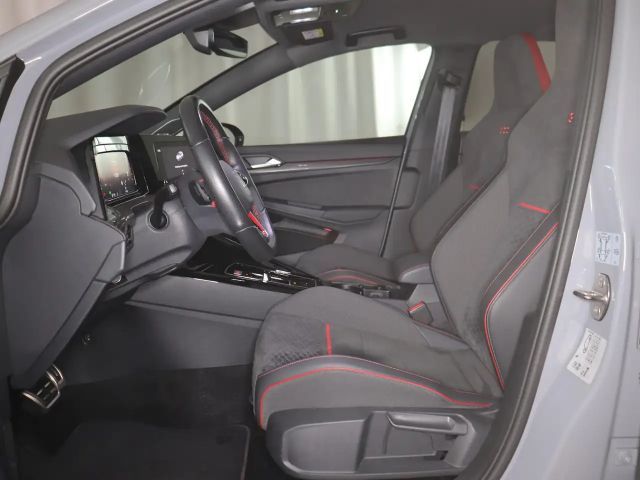 Volkswagen Golf 2.0 TSI GTI Style