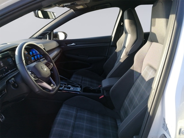 Volkswagen Golf 2.0 TDI DSG Golf VIII