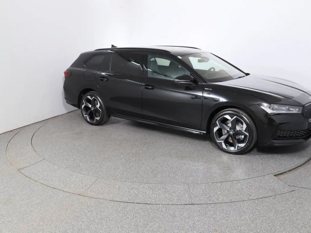 Skoda Superb Sportline iV