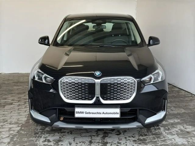 BMW iX1 xDrive30