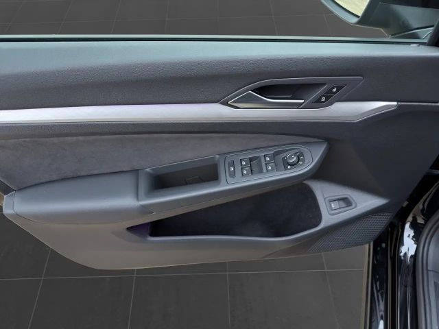 Volkswagen Golf Business DSG Variant