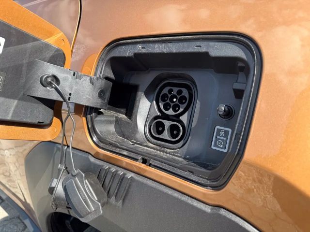 Fiat Grande Panda E La Prima