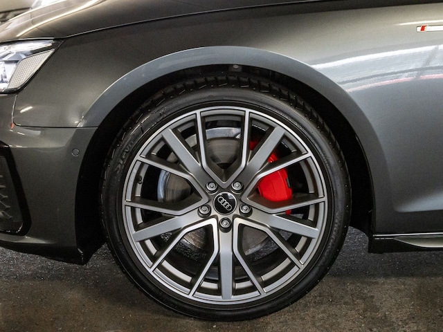 Audi A4 40 TFSI Quattro S-Line S-Tronic Sedan