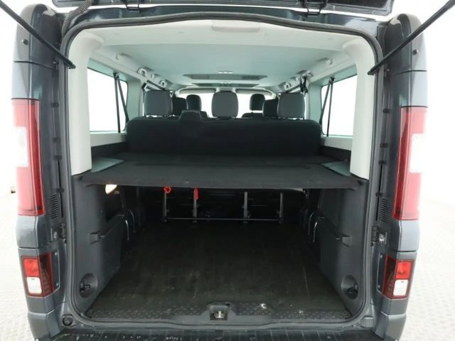 Renault Trafic Evolution dCi 150