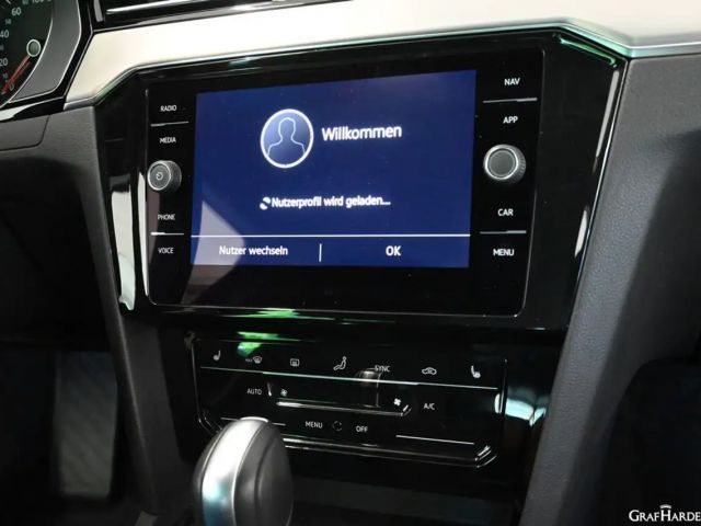 Volkswagen Passat 2.0 TDI Elegance Elegance