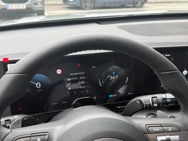 Hyundai Kona 64 kWh Electric