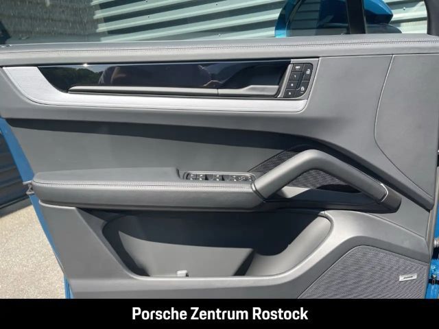 Porsche Cayenne BOSE Luftfederung LED-Matrix