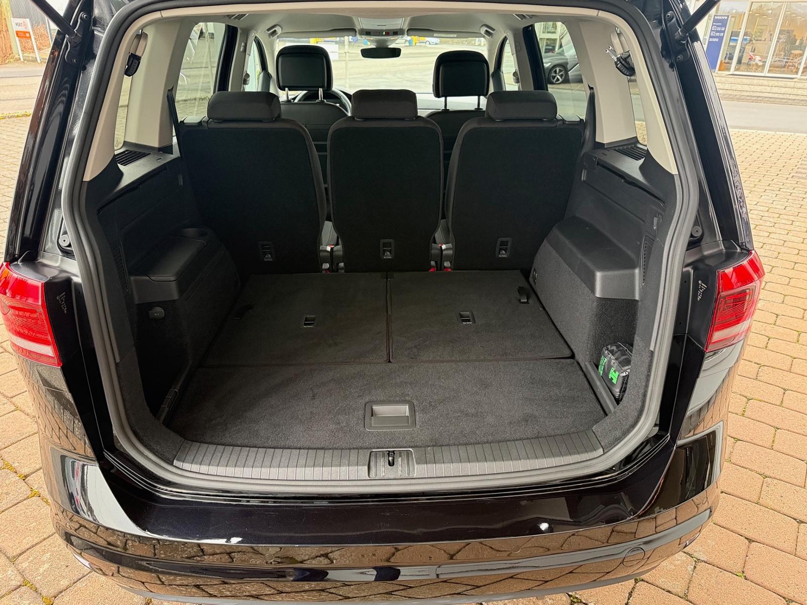 Volkswagen Touran 1.5 TSI Comfortline