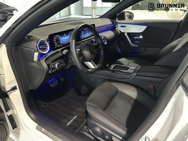 Mercedes-Benz CLA 250 4MATIC AMG Line
