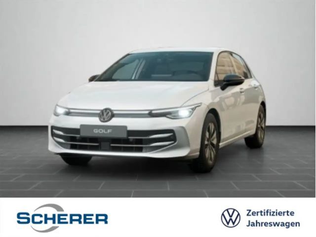 Volkswagen Golf 1.5 TSI DSG Golf VIII IQ.Drive
