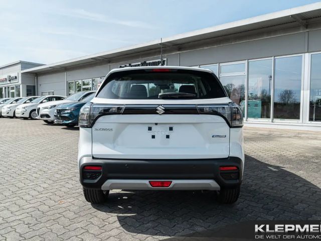Suzuki SX4 S-Cross Hybrid