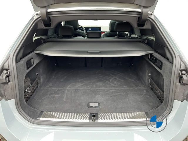 BMW 540 540d M-Sport Touring xDrive