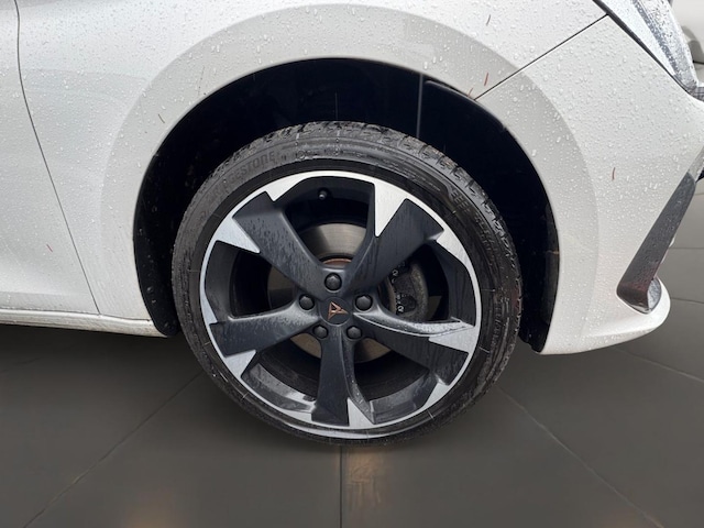 Cupra Leon 1.4 e-Hybrid Sportstourer