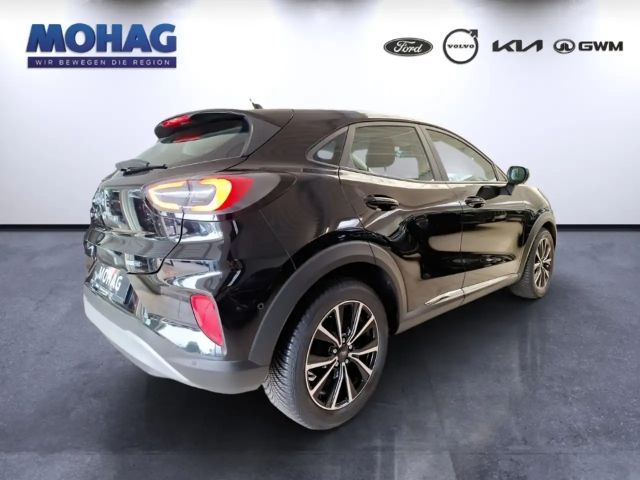 Ford Puma EcoBoost Titanium