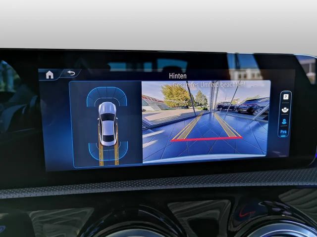 Mercedes-Benz CLA 180 AMG Line Coupé