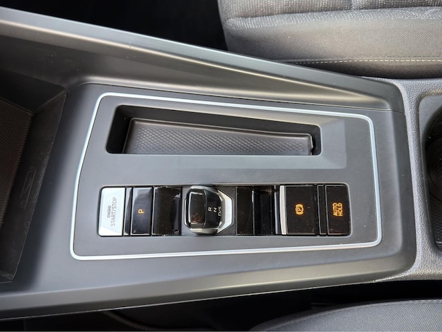 Volkswagen Golf DSG Life Variant