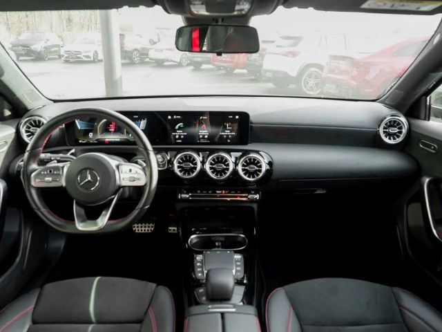 Mercedes-Benz A 35 AMG 4MATIC AMG Line
