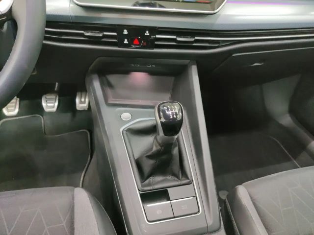 Volkswagen Golf 1.5 TSI Plus